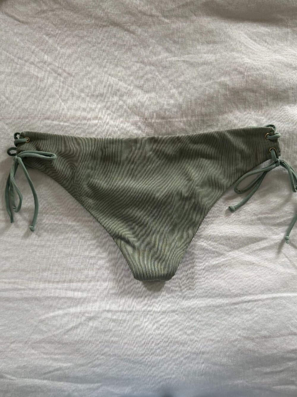 LSPACE Ribbed Bikini Set - Picture 3 of 4